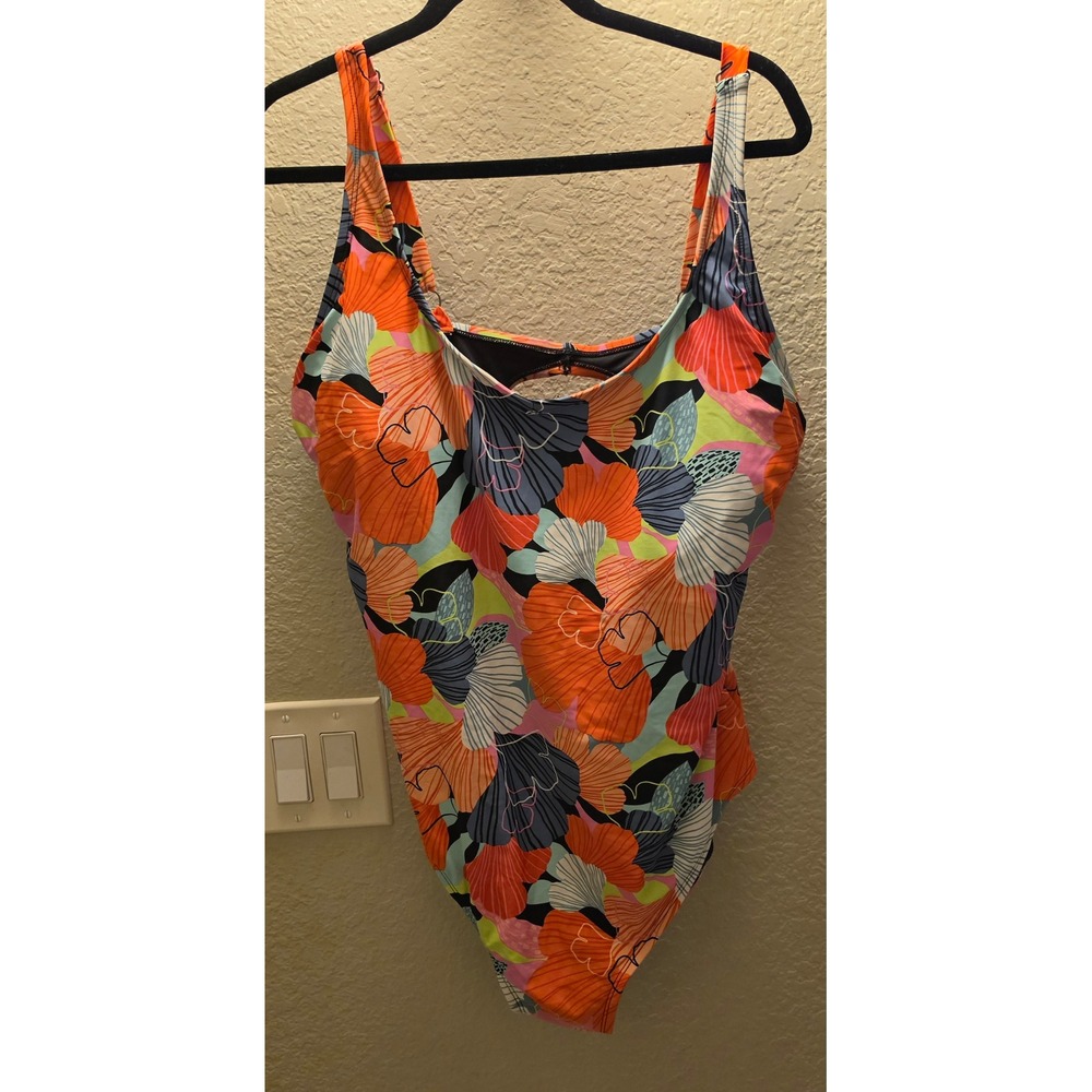 Roatan Swimwear Womens 2X One Piece Swimsuit Floral Multi Color Keyhole Back